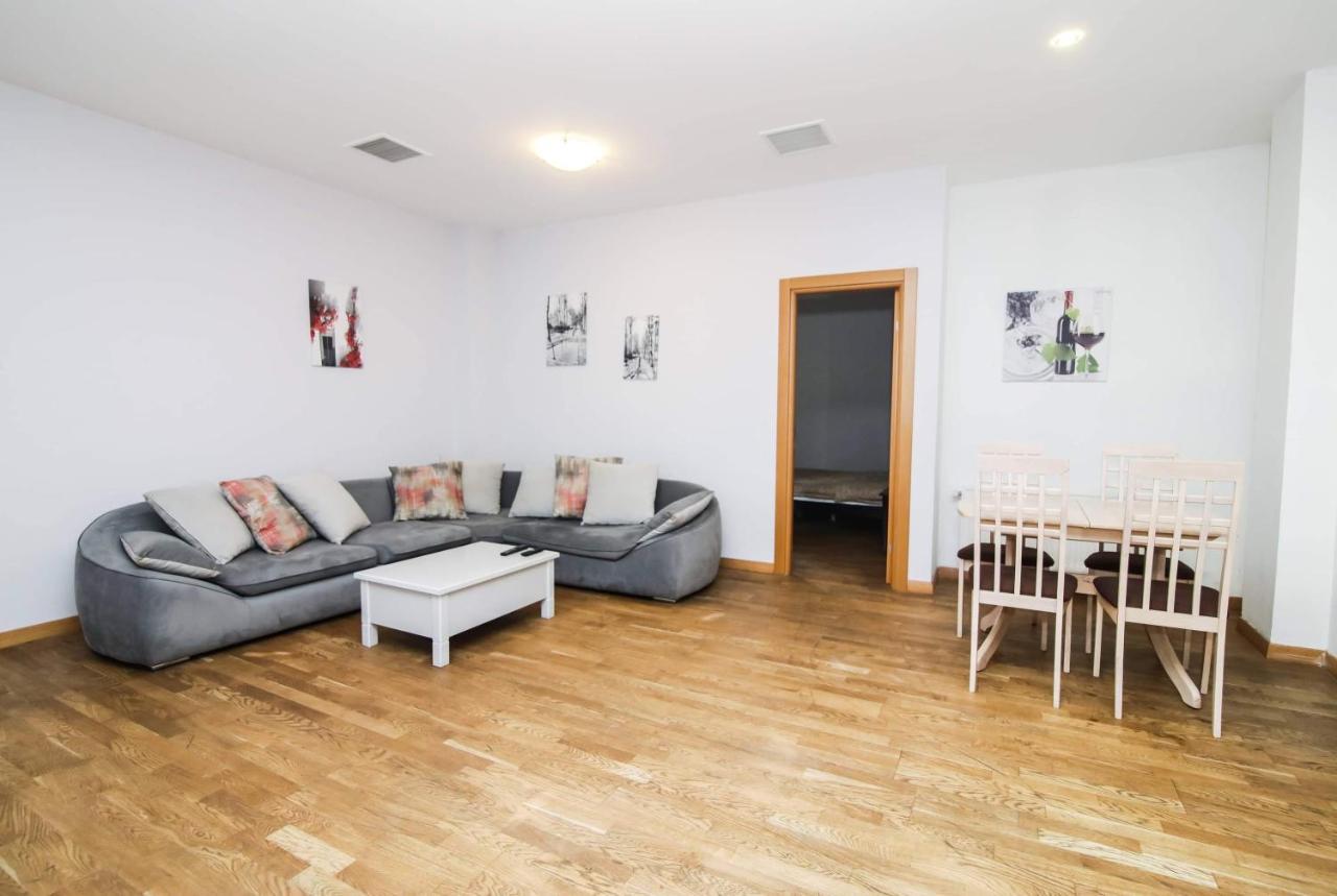 Bc Apartments 第比利斯 外观 照片