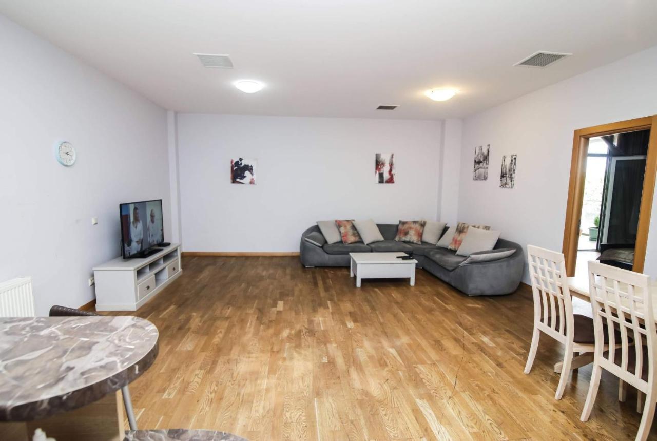 Bc Apartments 第比利斯 外观 照片